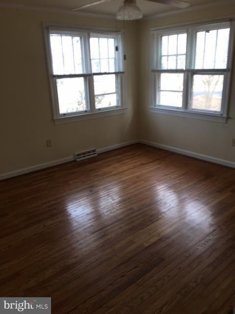 400 Lawrence Ln, Colonial Beach, VA 22443 - photo 4