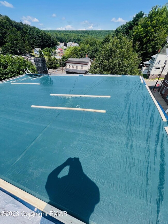 14 Carbon St, Weatherly, PA 18255 - photo 5