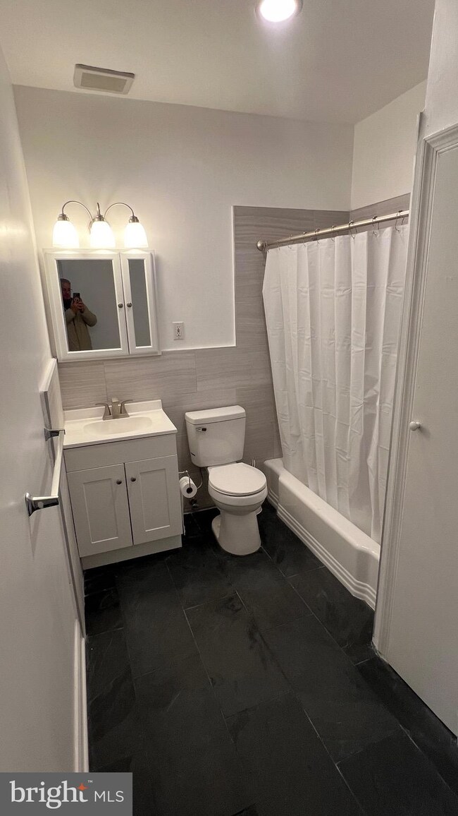 1761 R St NW, Washington, DC 20009 - photo 4