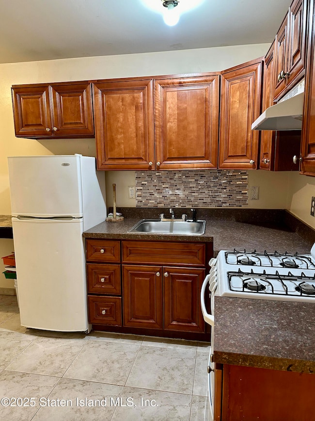 15P2-KITCHEN