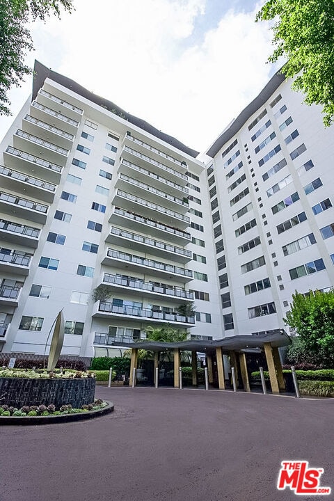 WestView Towers unit 509, West Hollywood, CA 90069 - photo 2