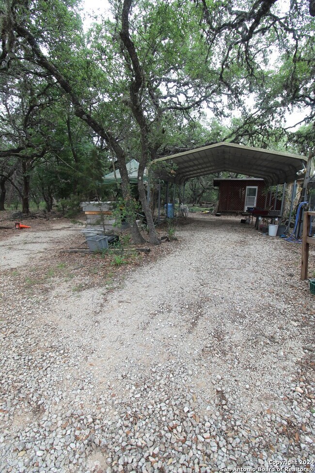 25430 Triangle Loop, San Antonio, TX 78255 - photo 5