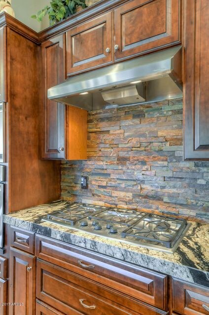 Kitchen (5)-SMALL