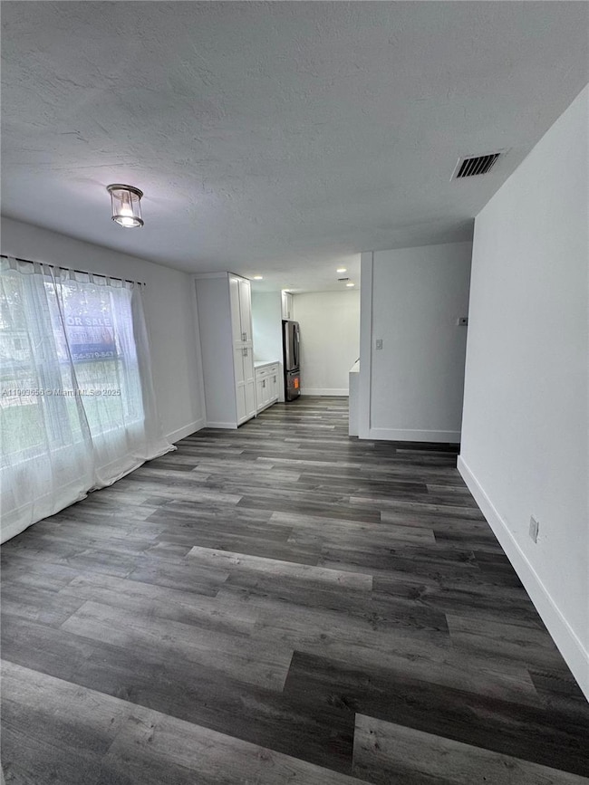 5611 SW 38th St, Davie, FL 33314 - photo 4