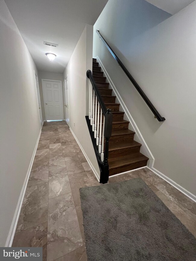 140 Topaz Ln, Inwood, WV 25428 - photo 2