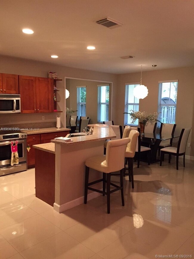 10712 NW 75th Terrace, Doral, FL 33178 - photo 5