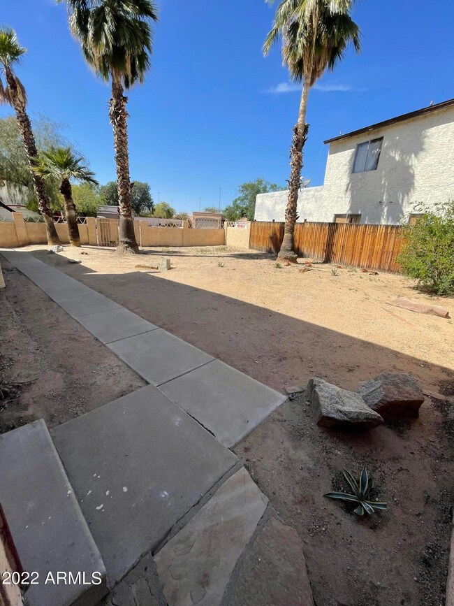 19835 N 8th Place, Phoenix, AZ 85024 - photo 3