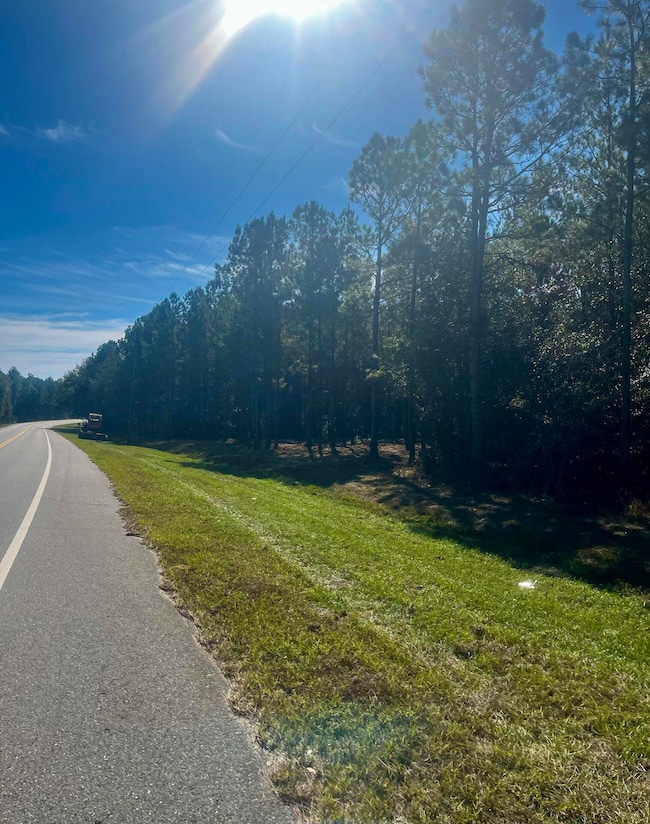 6) 64945-690cea530b9c5