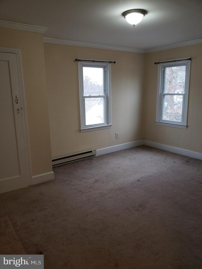 266 Main St unit B, Trenton, NJ 08620 - photo 7