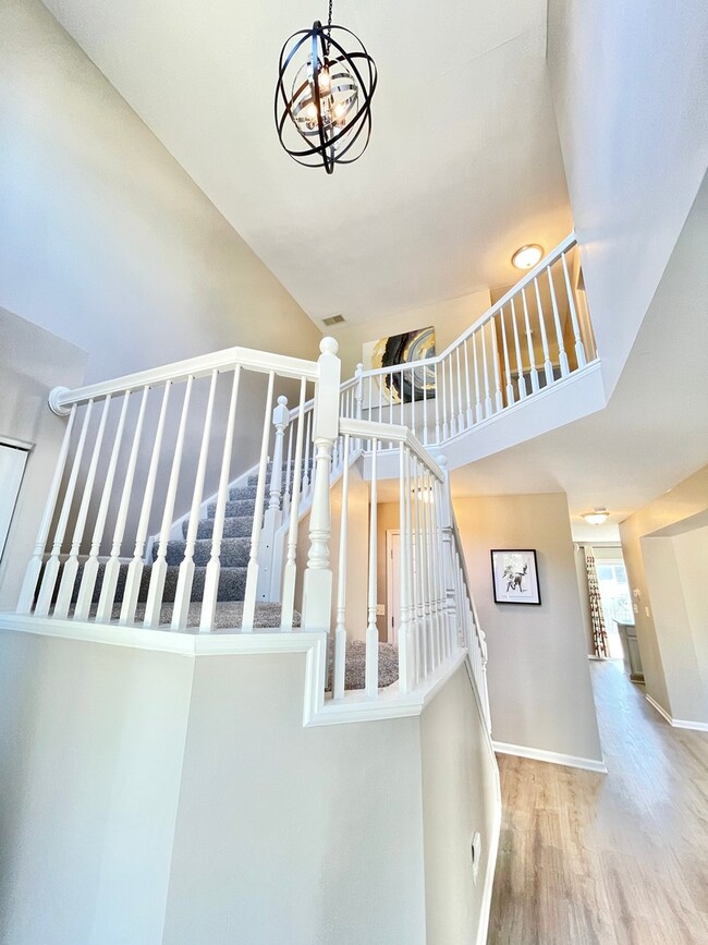 2025 Conway Ln unit 1, Aurora, IL 60503 - photo 4