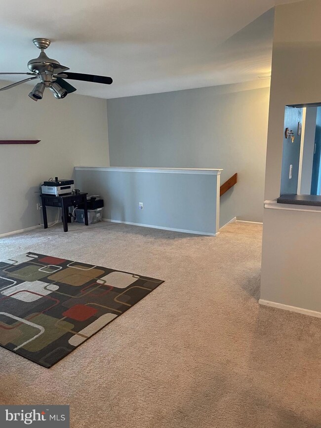 3302B Ramsbury Ct unit 3302B, Mount Laurel, NJ 08054 - photo 4