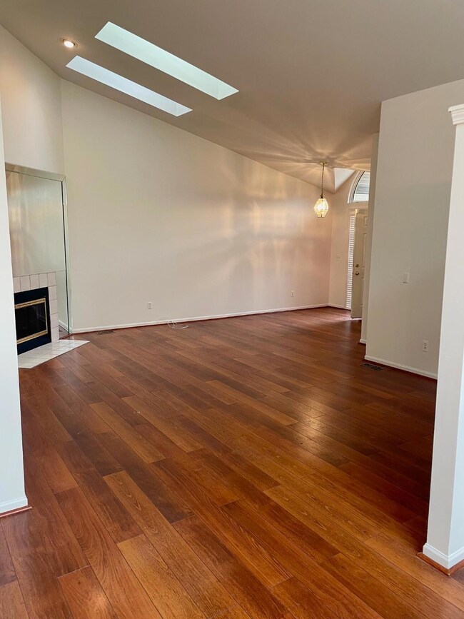 livingrolivingroommm