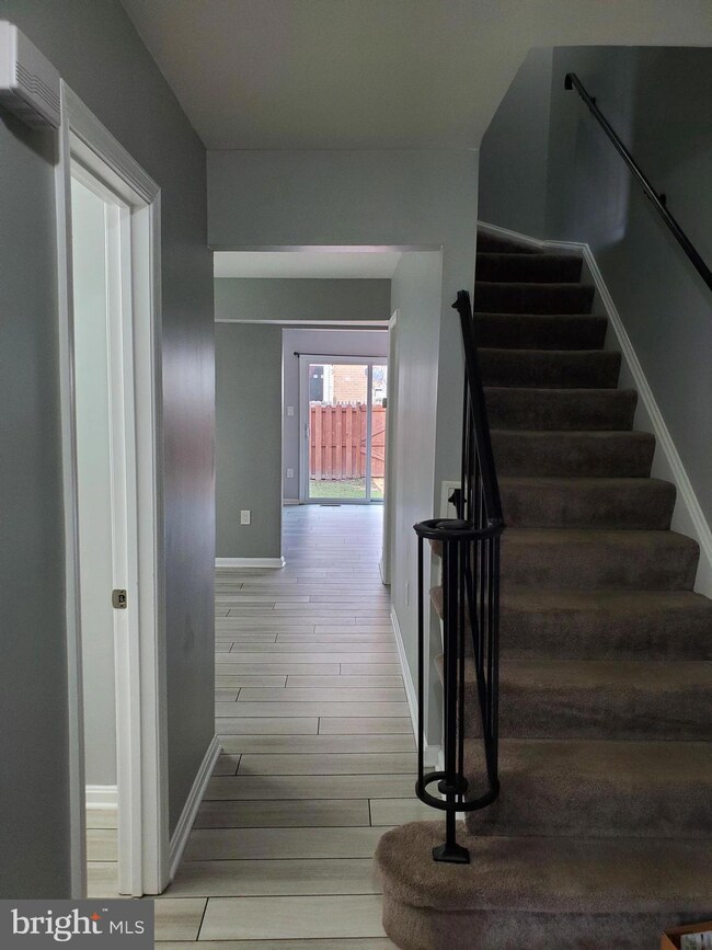 106 Autumn Hill Way, Gaithersburg, MD 20877 - photo 2