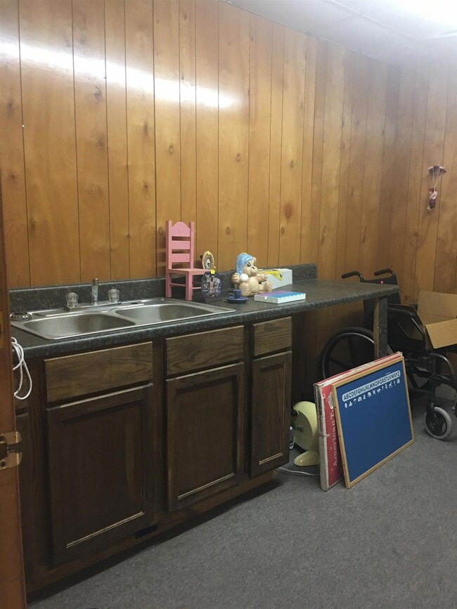 1220 W Jackson St, Shelbyville, TN 37160 - photo 5