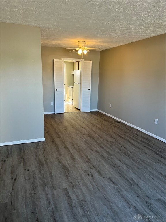 3551 Spanish Villa Dr unit 12, Dayton, OH 45414 - photo 2