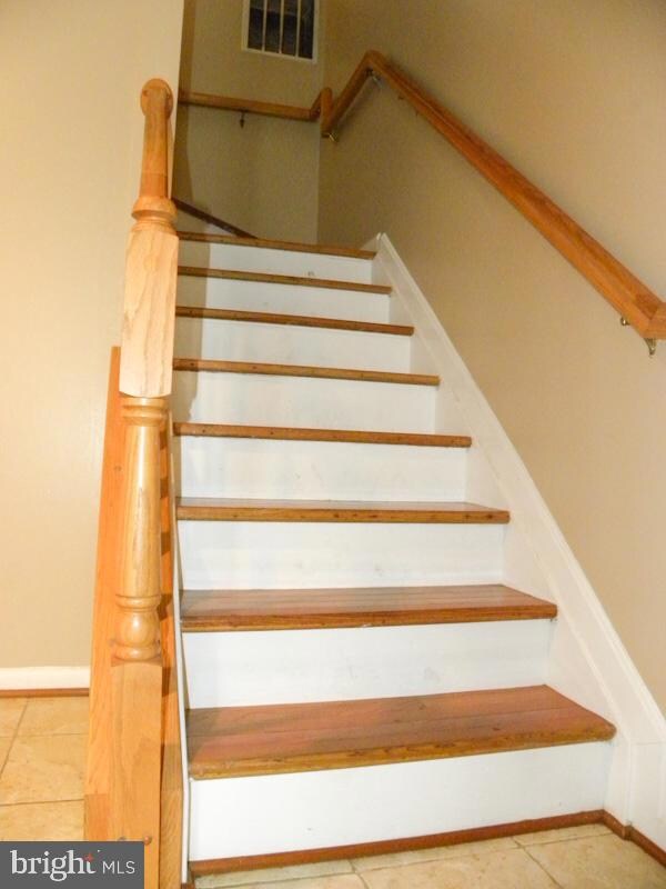 10509 Montrose Way, Manassas, VA 20109 - photo 4