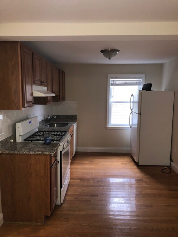 70 Bowdoin St unit 2, Boston, MA 02121 - photo 2