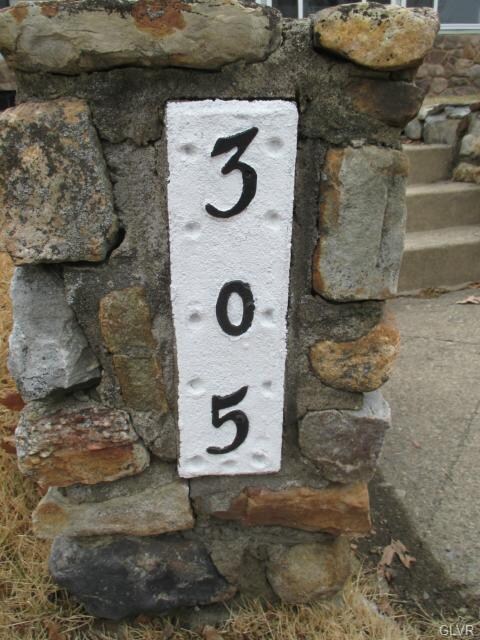 305 E Laurel Ave, Pen Argyl, PA 18072 - photo 4