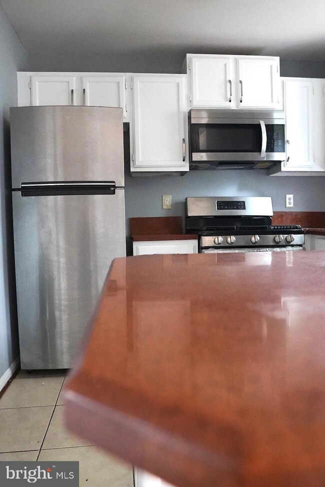 4674 Mews Dr, Owings Mills, MD 21117 - photo 7