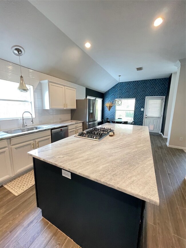 3003 Silverwood Park Ln, Spring, TX 77386 - photo 6