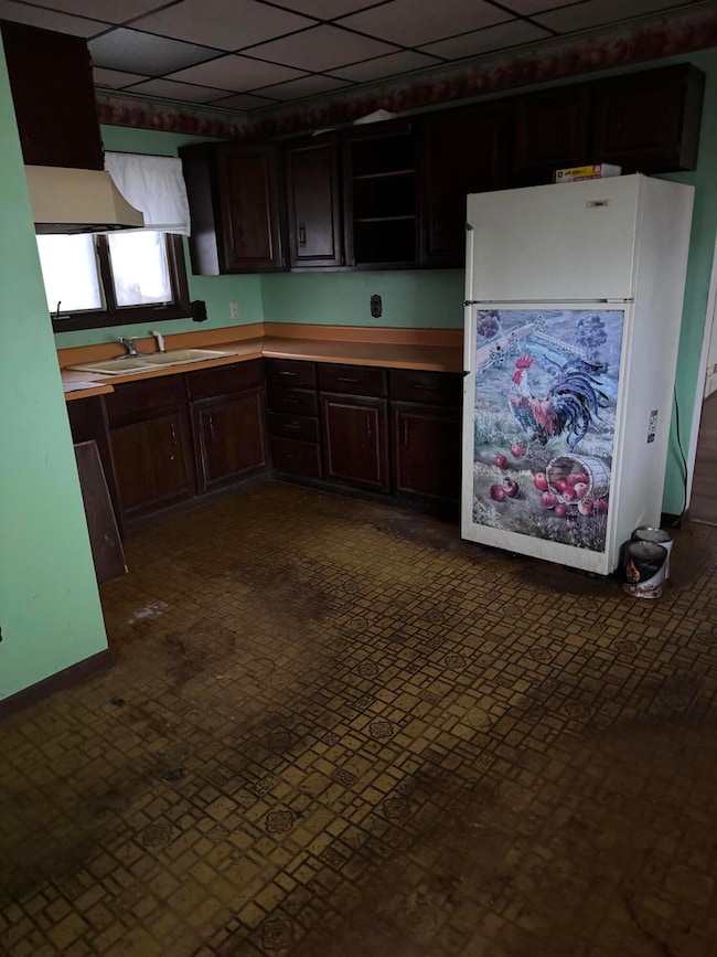 1419 Jefferson Ave, Sheboygan, WI 53081 - photo 2