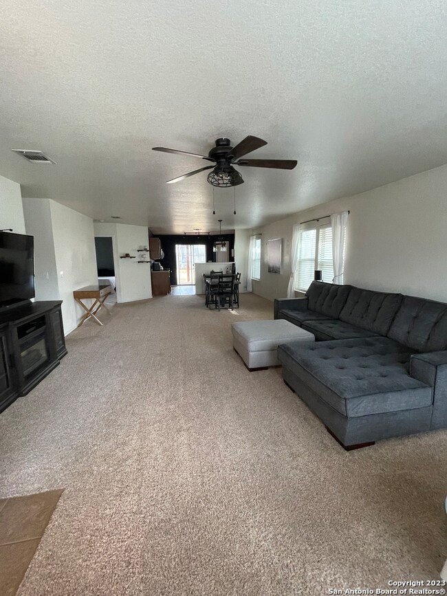 10911 Geneva Moon, San Antonio, TX 78254 - photo 4