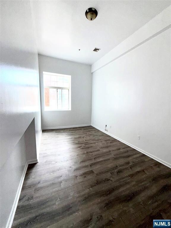 55 Westervelt Ave unit 102, Hawthorne, NJ 07506 - photo 5