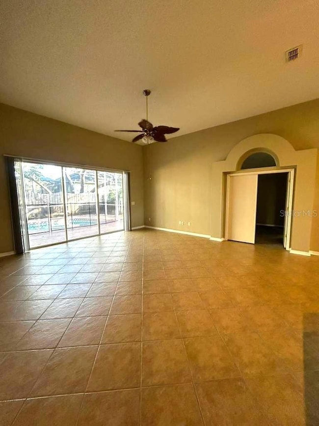 unlisted-address, Tampa, FL 33625 - photo 5