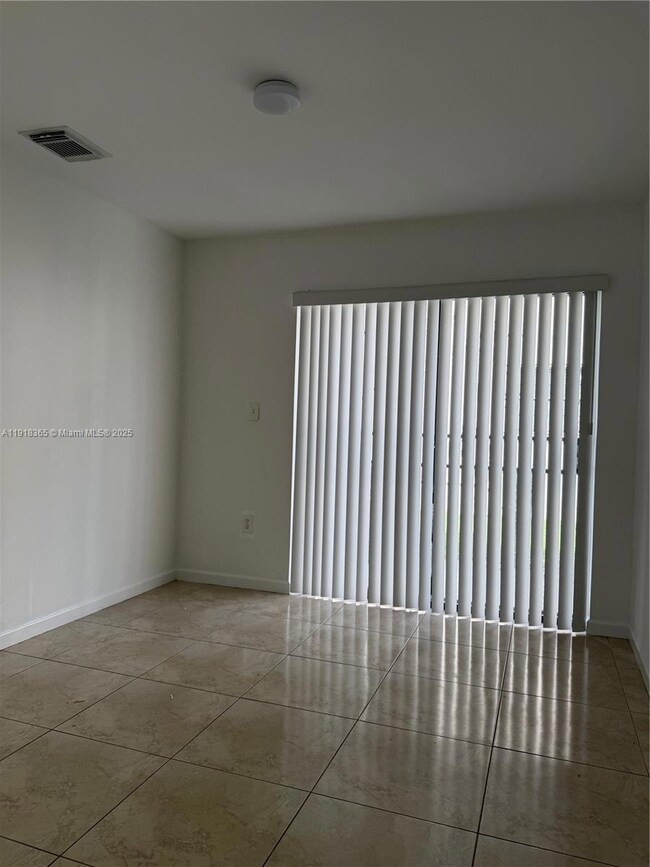 1 NW 61st Ave unit 3, Miami, FL 33126 - photo 6