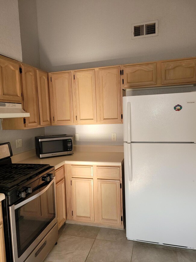 14509 Cabana Dr, Horizon City, TX 79928 - photo 3