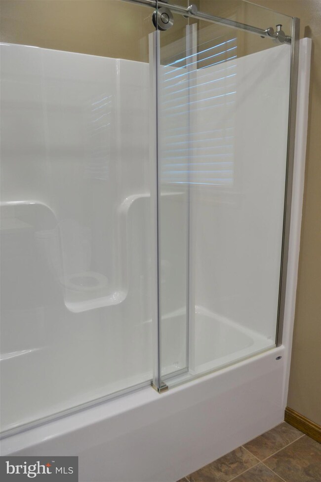 1105 Meander Dr unit UPPER LEVEL, Culpeper, VA 22701 - photo 7