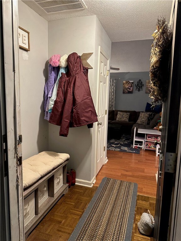 104 Jefferson Place, Walhalla, SC 29691 - photo 6