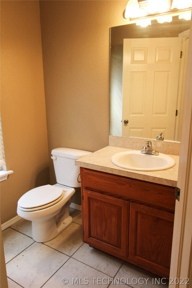 unlisted-address, Jenks, OK 74037 - photo 5