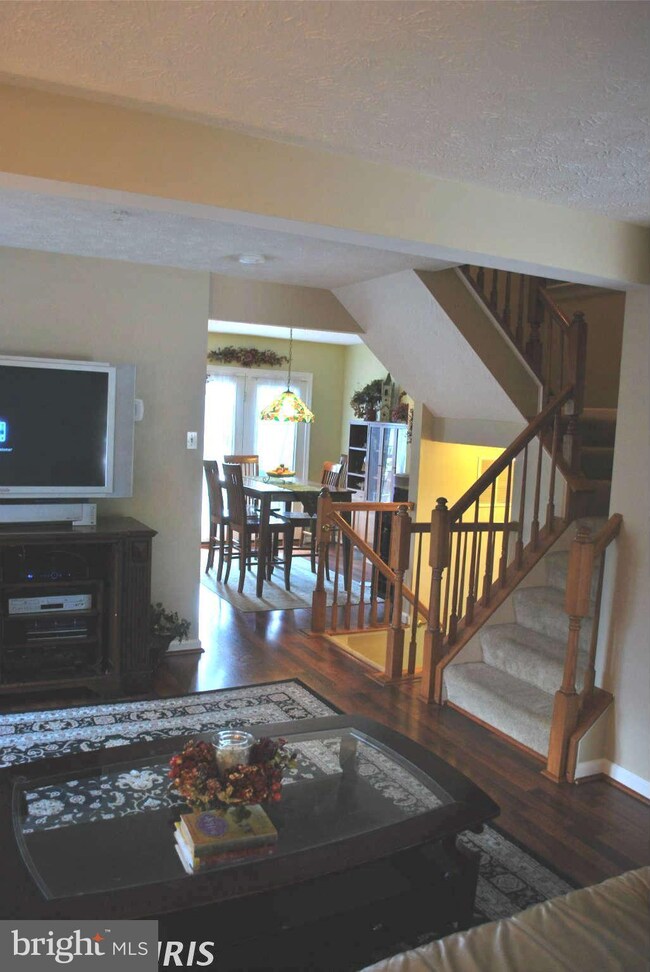 7940 Brightwind Ct, Ellicott City, MD 21043 - photo 6