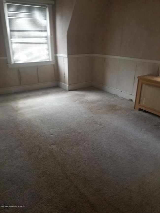 563 Delafield Ave, Staten Island, NY 10310 - photo 5