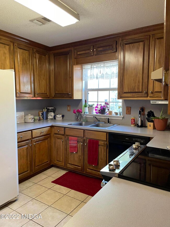 177 Doe Ct, Gray, GA 31032 - photo 7