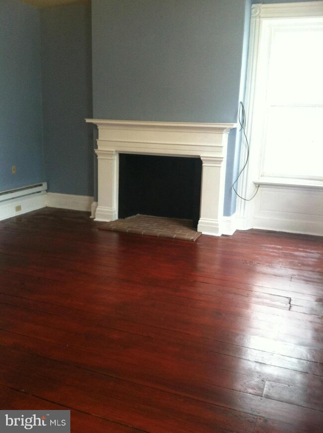 9 N Main St unit 11, Mercersburg, PA 17236 - photo 3