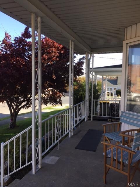 206 Quarry St, Whitehall, PA 18052 - photo 3