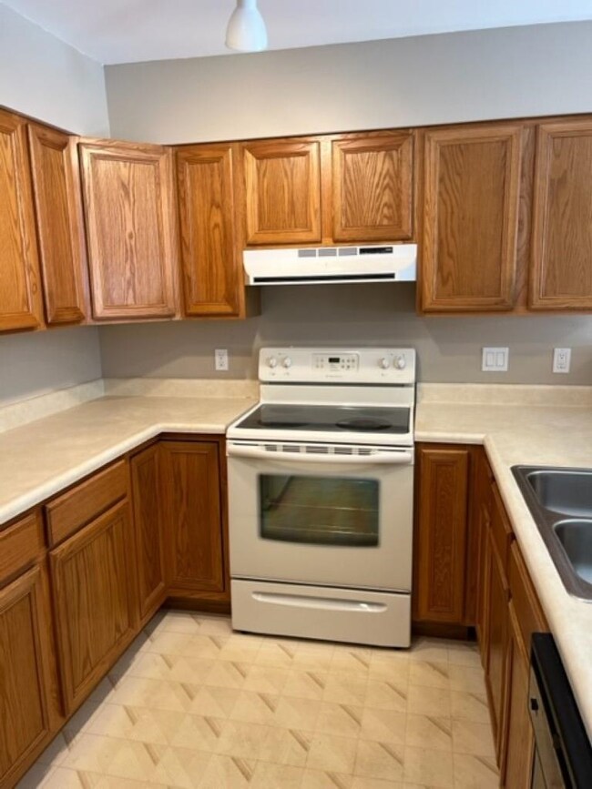 106 Park St unit 10, Bennington, VT 05201 - photo 7