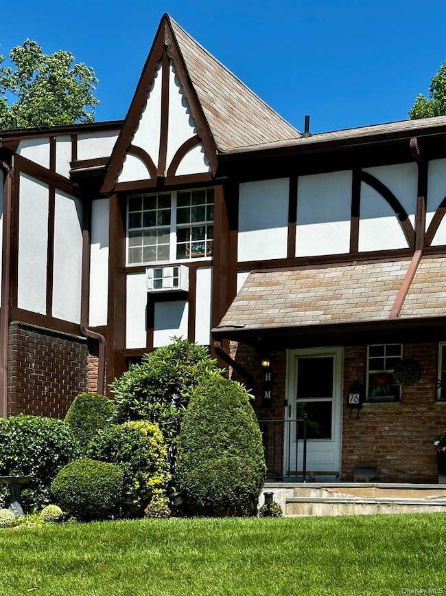 76 Yorkshire Dr unit 76, Suffern, NY 10901 - photo 2