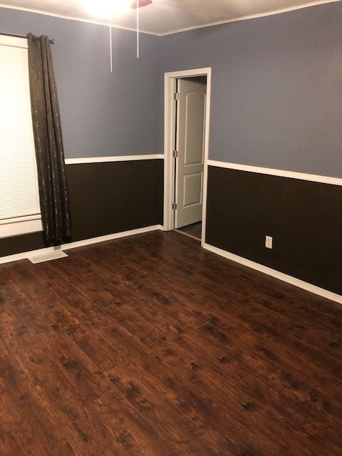 811 N Van Buren St, Auburn, IN 46706 - photo 6