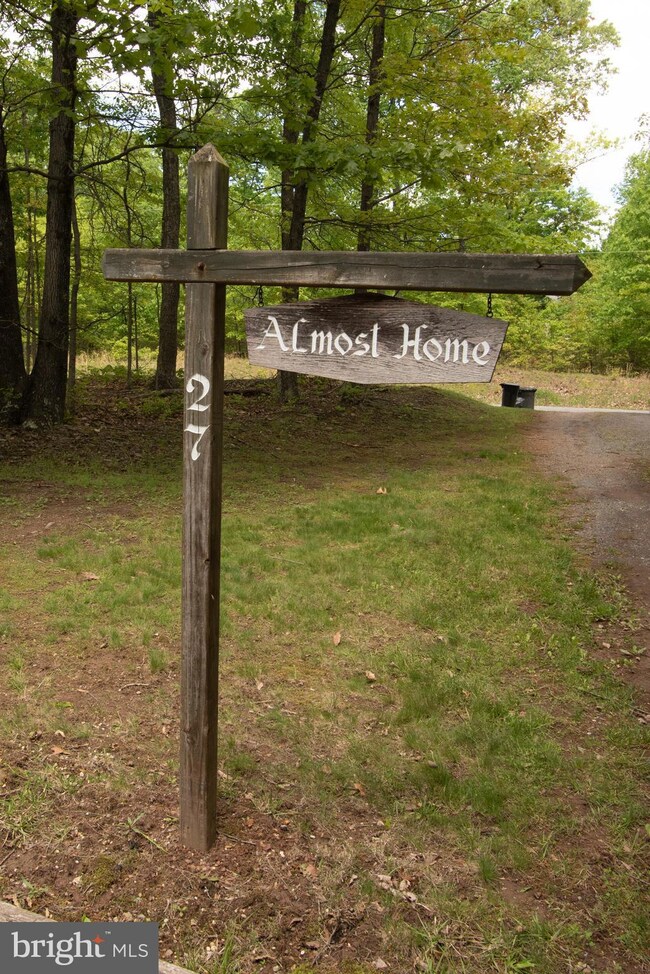 27 Glastonbury Dr, Hedgesville, WV 25427 - photo 5