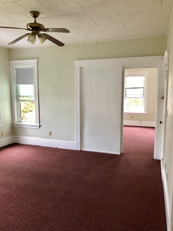 32 Douglas St unit 2, Worcester, MA 01603 - photo 4