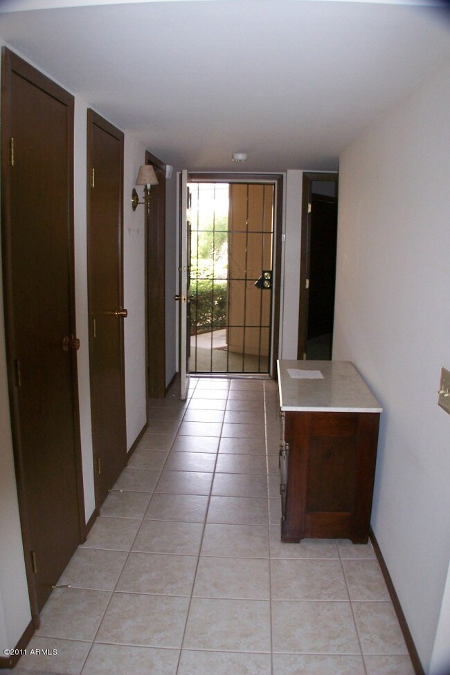 13867 N 111th Ave, Sun City, AZ 85351 - photo 4