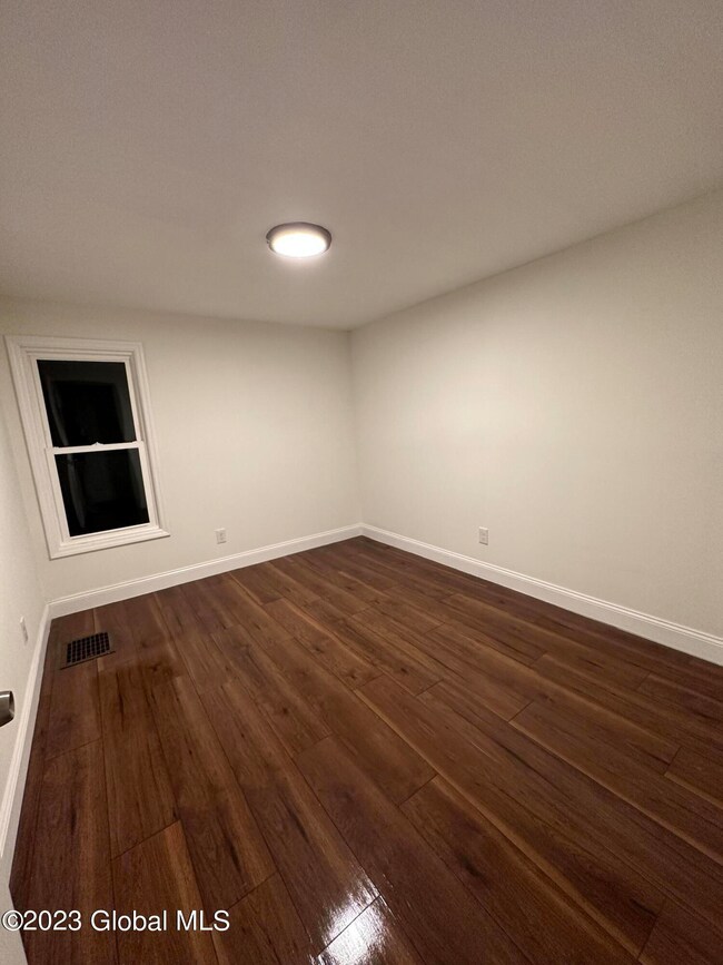 1st bedroom