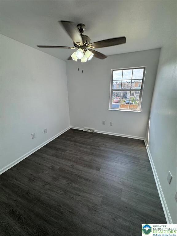 247 E Mosser St, Allentown, PA 18109 - photo 5