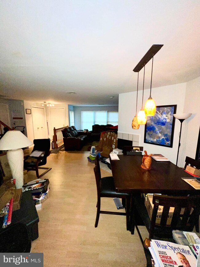 4037 Chetham Way, Woodbridge, VA 22192 - photo 4