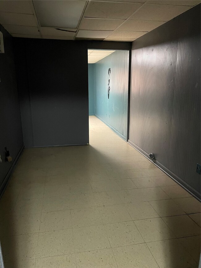 622 Uvalde Rd, Houston, TX 77015 - photo 7