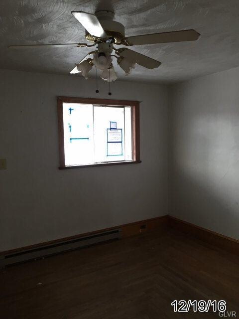 240 W Abbott St, Lansford, PA 18232 - photo 2