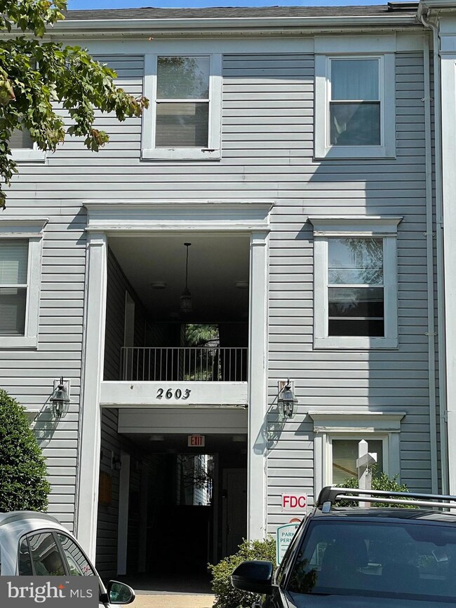 2603 Camelback Ln unit 109, Silver Spring, MD 20906 - photo 2
